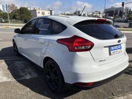 FORD - FOCUS - 2018/2019 - Branca - R$ 65.000,00