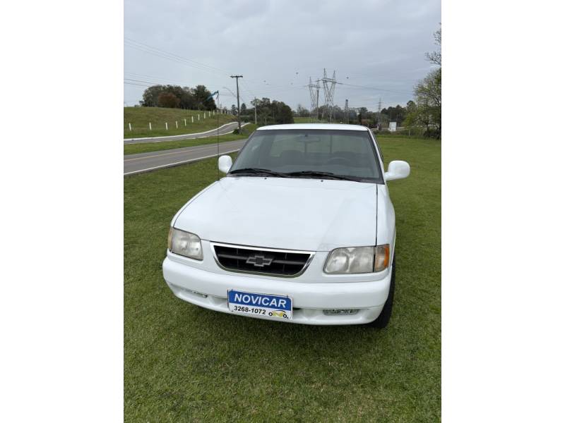 CHEVROLET - S10 - 1996/1996 - Branca - R$ 38.900,00