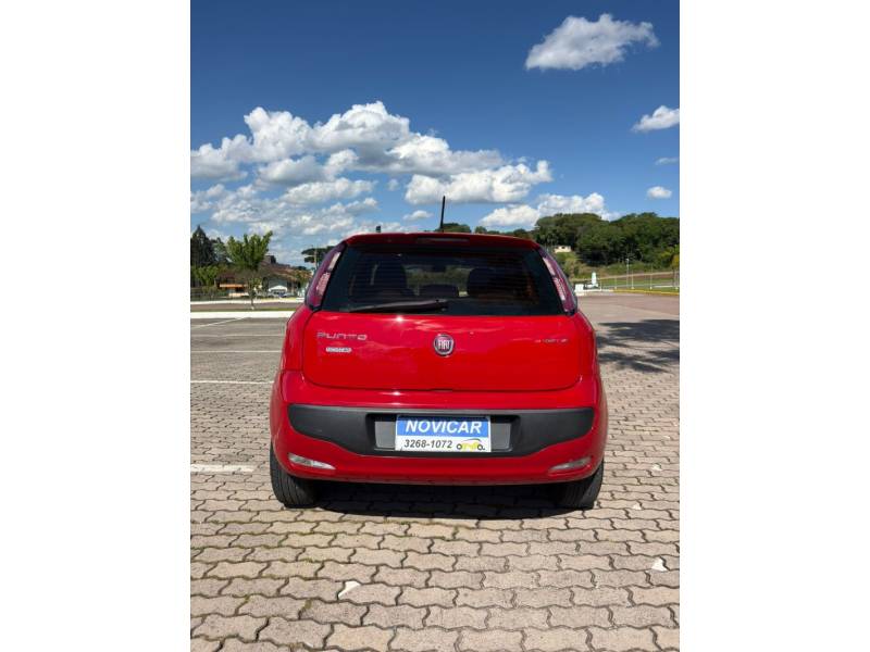FIAT - PUNTO - 2014/2014 - Vermelha - R$ 42.000,00