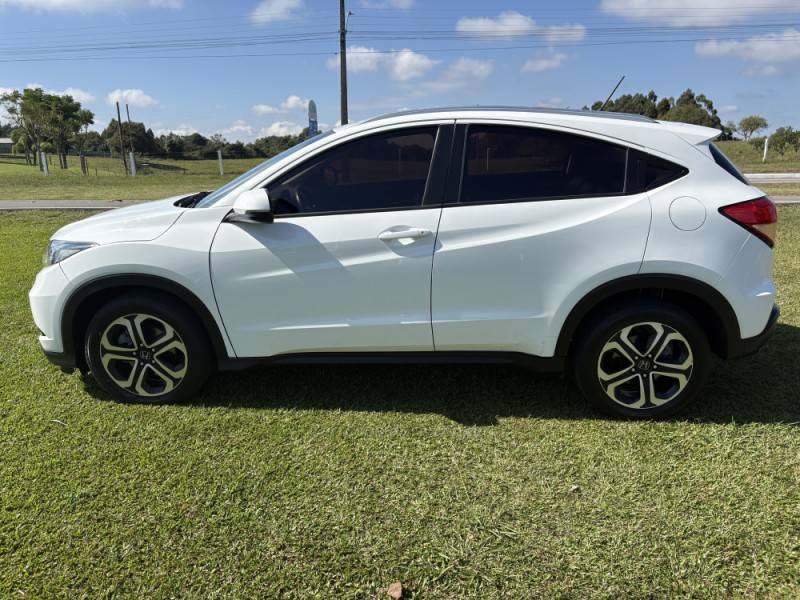 HONDA - HR-V - 2015/2016 - Branca - R$ 88.500,00