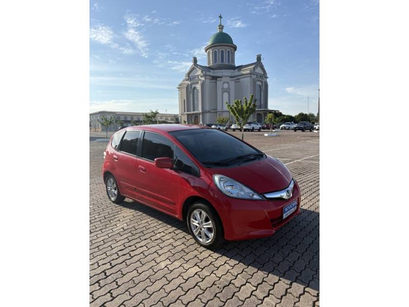 HONDA - FIT - 2012/2013 - Vermelha - R$ 54.900,00