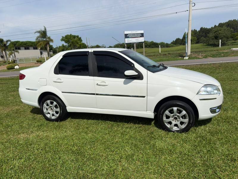 FIAT - SIENA - 2008/2009 - Branca - R$ 27.900,00