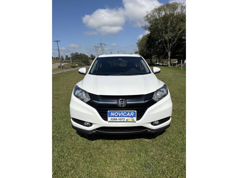HONDA - HR-V - 2015/2016 - Branca - R$ 88.500,00