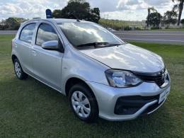 TOYOTA - ETIOS - 2019/2020 - Prata - R$ 58.900,00