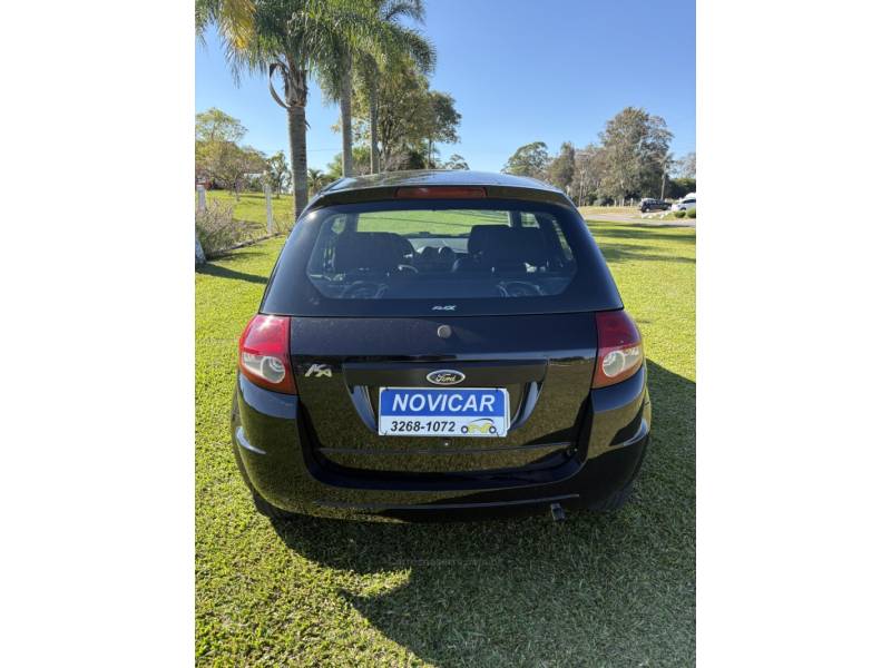 FORD - KA - 2010/2011 - Preta - R$ 24.900,00