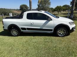 VOLKSWAGEN - SAVEIRO - 2013/2014 - Branca - R$ 60.000,00