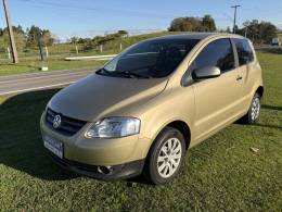 VOLKSWAGEN - FOX - 2004/2004 - Bege - R$ 23.500,00