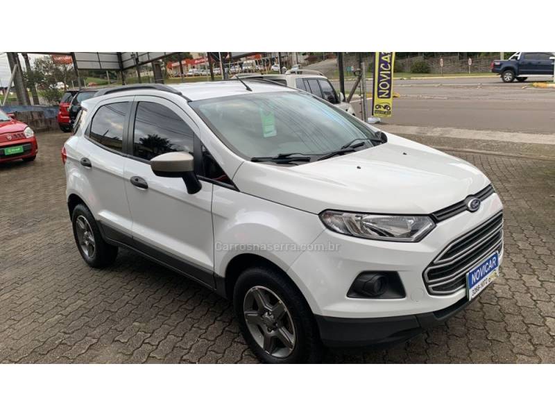 FORD - ECOSPORT - 2012/2013 - Branca - R$ 51.000,00
