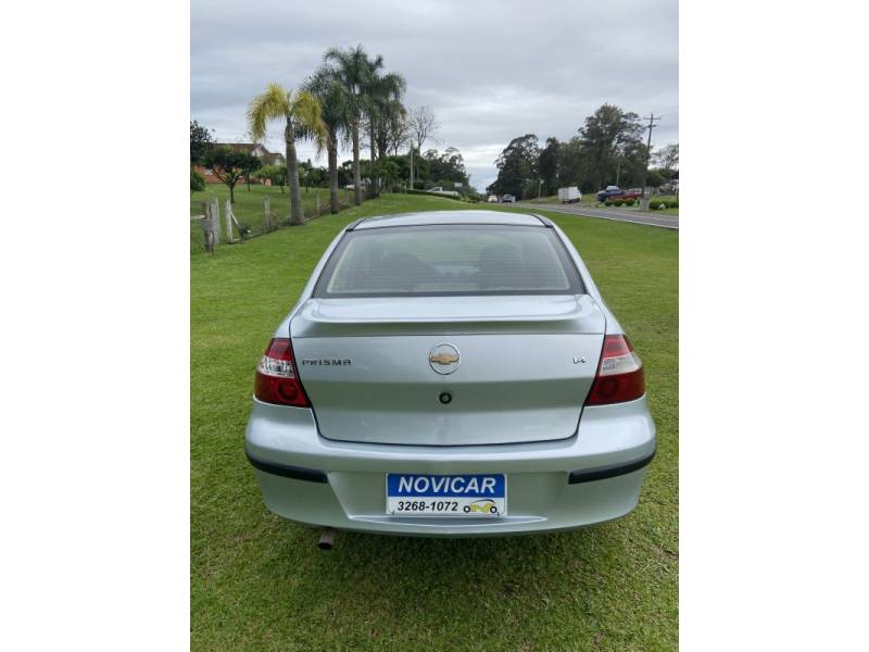 CHEVROLET - PRISMA - 2007/2008 - Prata - R$ 28.900,00