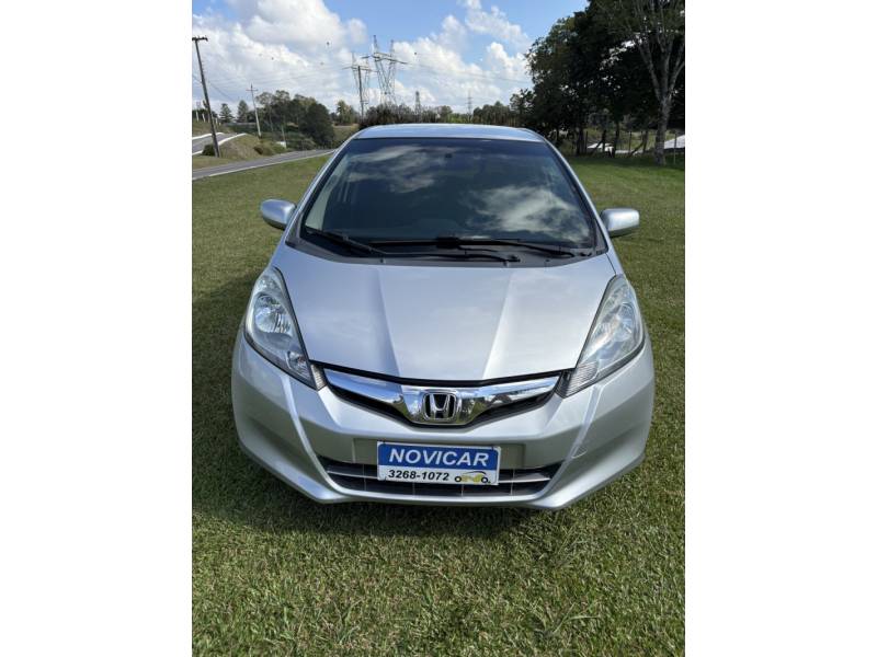 HONDA - FIT - 2012/2013 - Prata - R$ 49.900,00