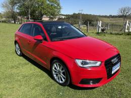 AUDI - A3 - 2014/2015 - Vermelha - R$ 89.900,00