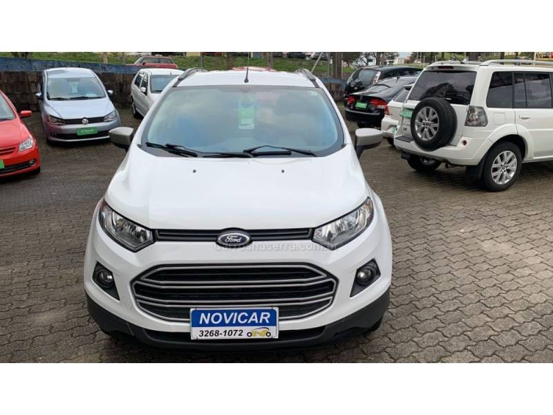 FORD - ECOSPORT - 2012/2013 - Branca - R$ 51.000,00