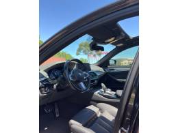 BMW - 530I - 2017/2017 - Cinza - R$ 190.000,00