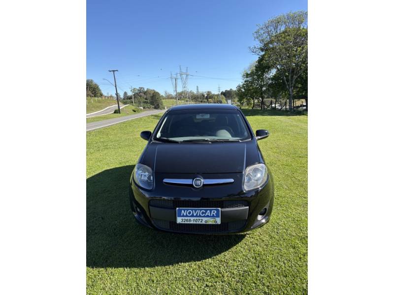 FIAT - PALIO - 2012/2013 - Preta - R$ 33.900,00