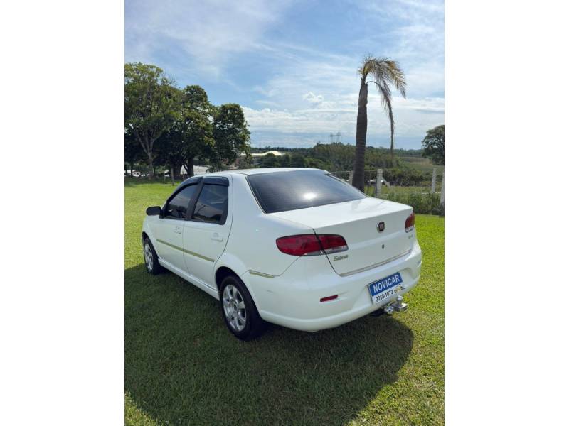 FIAT - SIENA - 2008/2009 - Branca - R$ 27.900,00