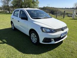 VOLKSWAGEN - GOL - 2017/2018 - Branca - R$ 48.900,00