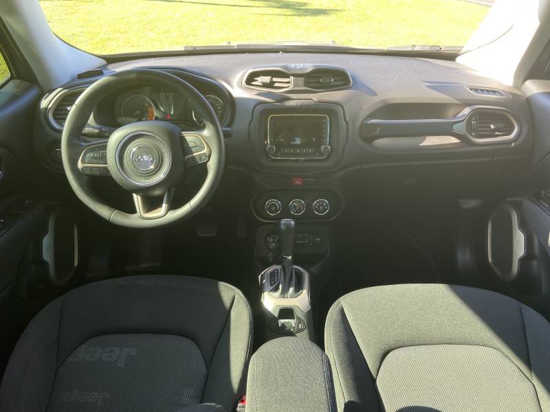 JEEP - RENEGADE - 2017/2018 - Cinza - R$ 86.000,00