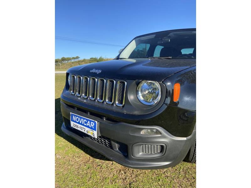 JEEP - RENEGADE - 2015/2016 - Preta - R$ 69.900,00