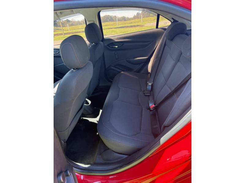 CHEVROLET - ONIX - 2015/2015 - Vermelha - R$ 49.000,00