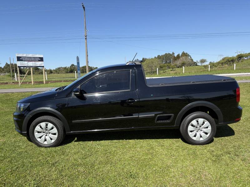 VOLKSWAGEN - SAVEIRO - 2017/2018 - Preta - R$ 59.900,00