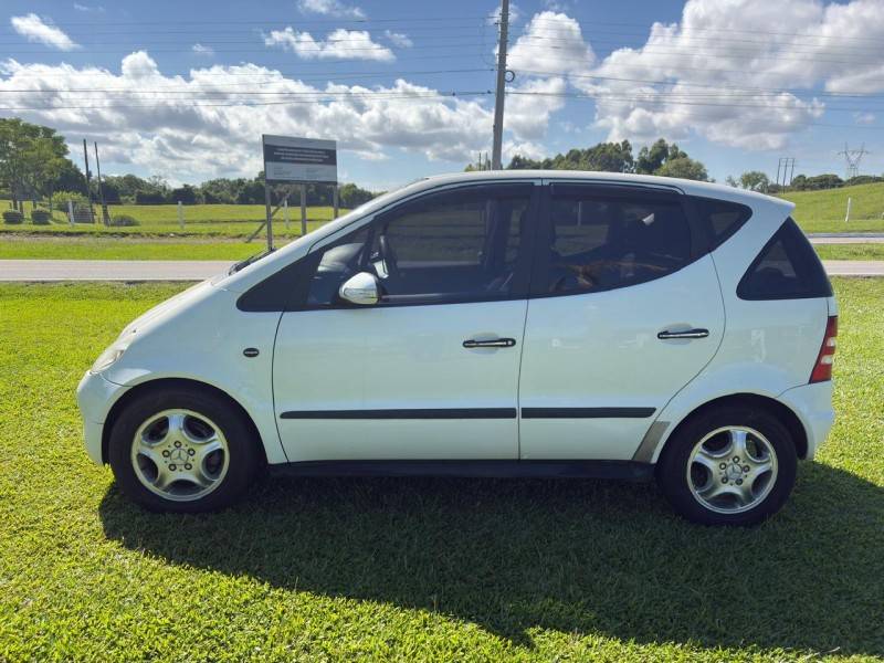 MERCEDES-BENZ - A 160 - 2004/2004 - Branca - R$ 21.900,00