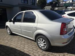 RENAULT - LOGAN - 2013/2013 - Prata - R$ 32.900,00