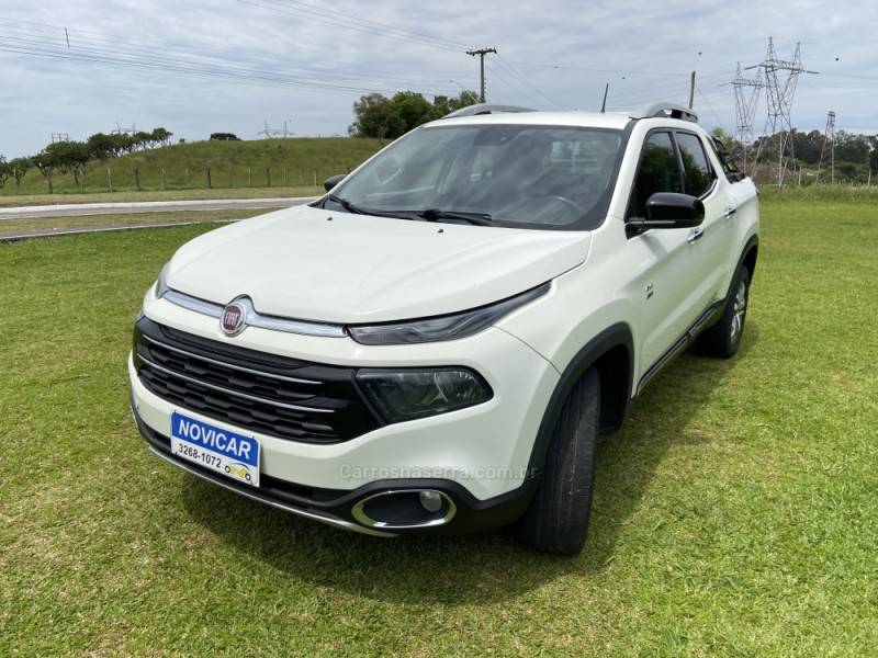 FIAT - TORO - 2017/2017 - Branca - R$ 89.000,00