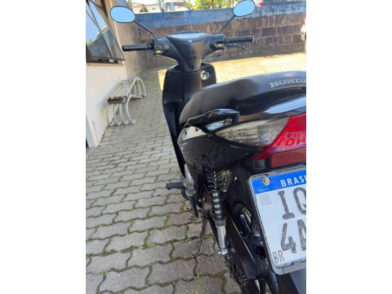 HONDA - BIZ 125 - 2008/2010 - Azul - R$ 11.500,00