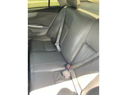 TOYOTA - COROLLA - 2013/2014 - Cinza - R$ 66.900,00