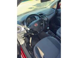 FIAT - PUNTO - 2014/2014 - Vermelha - R$ 42.000,00