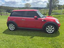 MINI - COOPER - 2009/2010 - Vermelha - R$ 65.000,00