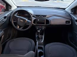 CHEVROLET - ONIX - 2015/2015 - Vermelha - R$ 49.000,00