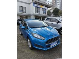 FORD - FIESTA - 2015/2016 - Azul - R$ 52.000,00