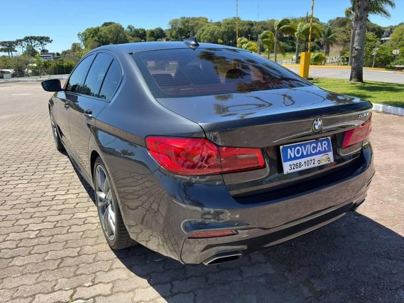 BMW - 530I - 2017/2017 - Cinza - R$ 190.000,00