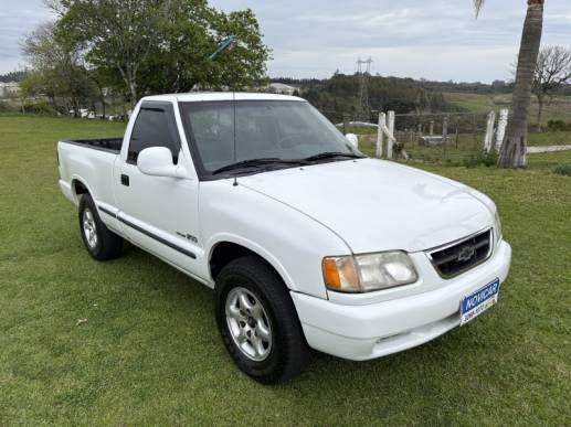 CHEVROLET - S10 - 1996/1996 - Branca - R$ 38.900,00