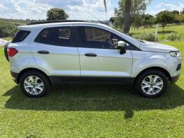 FORD - ECOSPORT - 2013/2014 - Prata - R$ 58.000,00