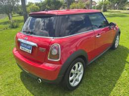 MINI - COOPER - 2009/2010 - Vermelha - R$ 65.000,00