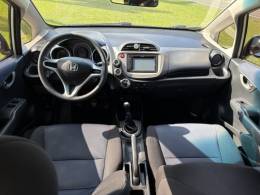 HONDA - FIT - 2012/2013 - Prata - R$ 49.900,00