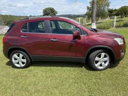 CHEVROLET - TRACKER - 2013/2014 - Vermelha - R$ 70.000,00