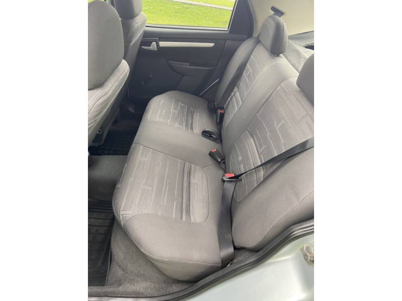 CHEVROLET - PRISMA - 2007/2008 - Prata - R$ 28.900,00