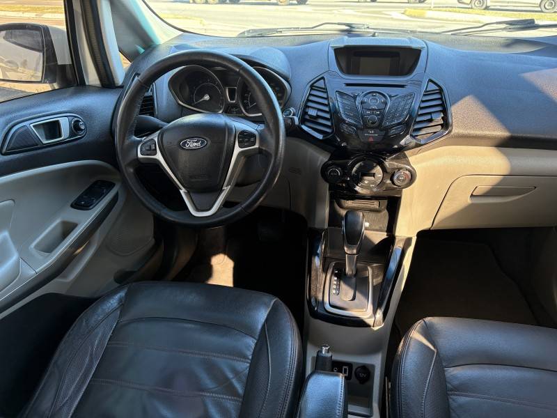 FORD - ECOSPORT - 2016/2017 - Branca - R$ 62.000,00