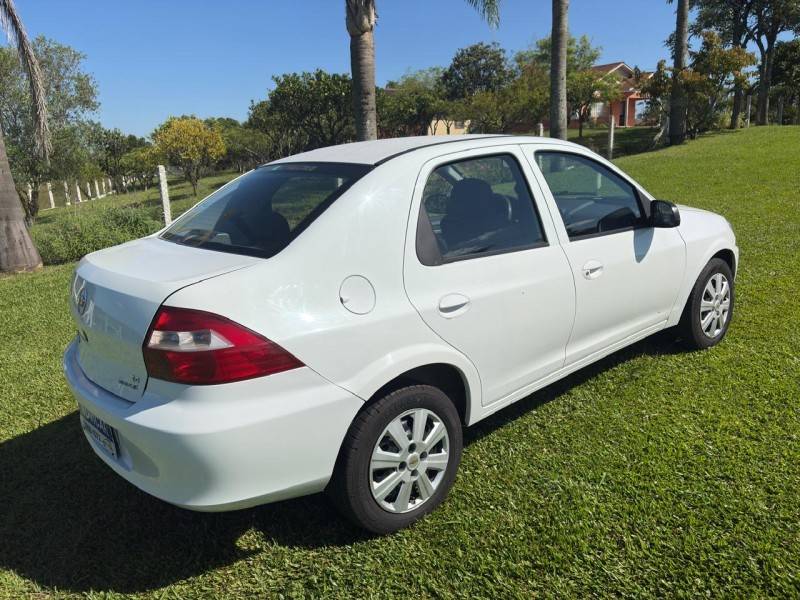 CHEVROLET - PRISMA - 2007/2008 - Branca - R$ 24.000,00