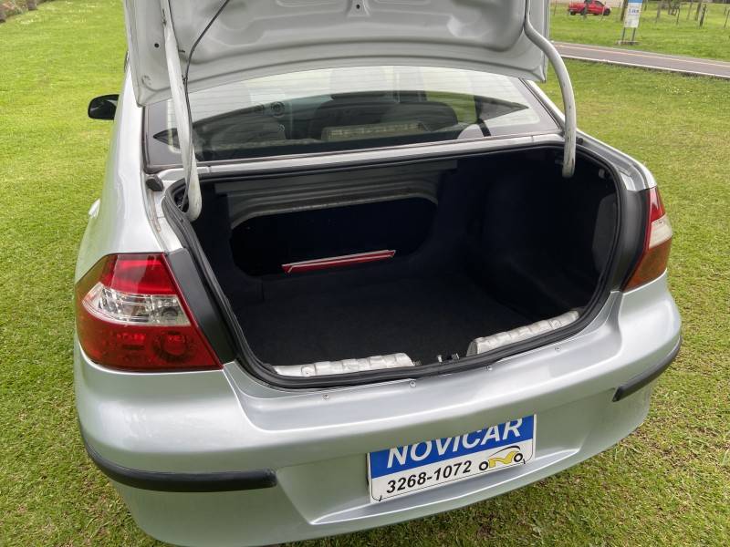 CHEVROLET - PRISMA - 2007/2008 - Prata - R$ 28.900,00