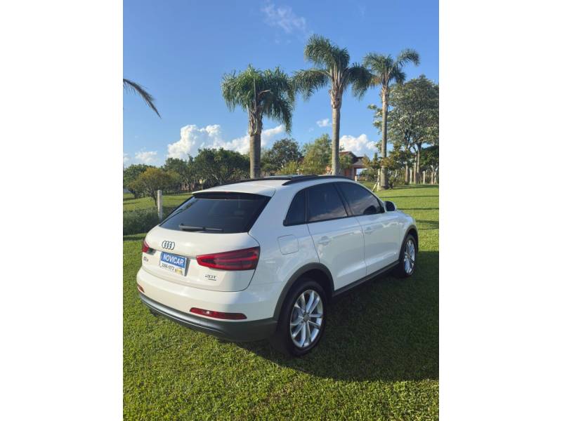 AUDI - Q3 - 2014/2015 - Branca - R$ 91.000,00