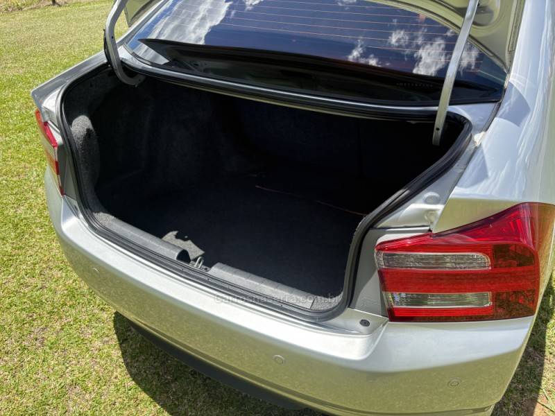HONDA - CITY - 2012/2013 - Prata - R$ 55.900,00