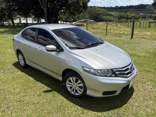 HONDA - CITY - 2012/2013 - Prata - R$ 55.900,00