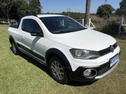 VOLKSWAGEN - SAVEIRO - 2013/2014 - Branca - R$ 60.000,00
