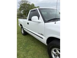 CHEVROLET - S10 - 1996/1996 - Branca - R$ 38.900,00