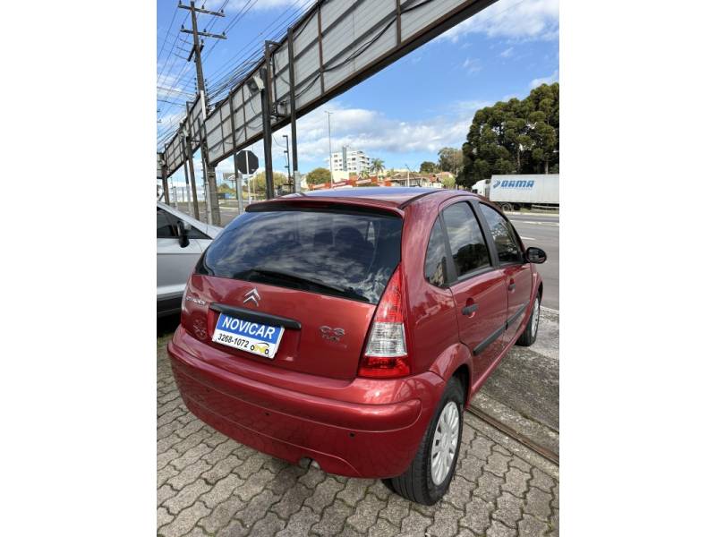 CITROËN - C3 - 2009/2010 - Vermelha - R$ 26.000,00