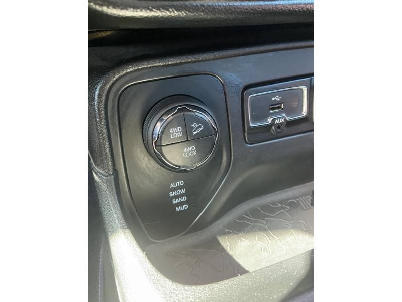 JEEP - RENEGADE - 2017/2018 - Cinza - R$ 86.000,00